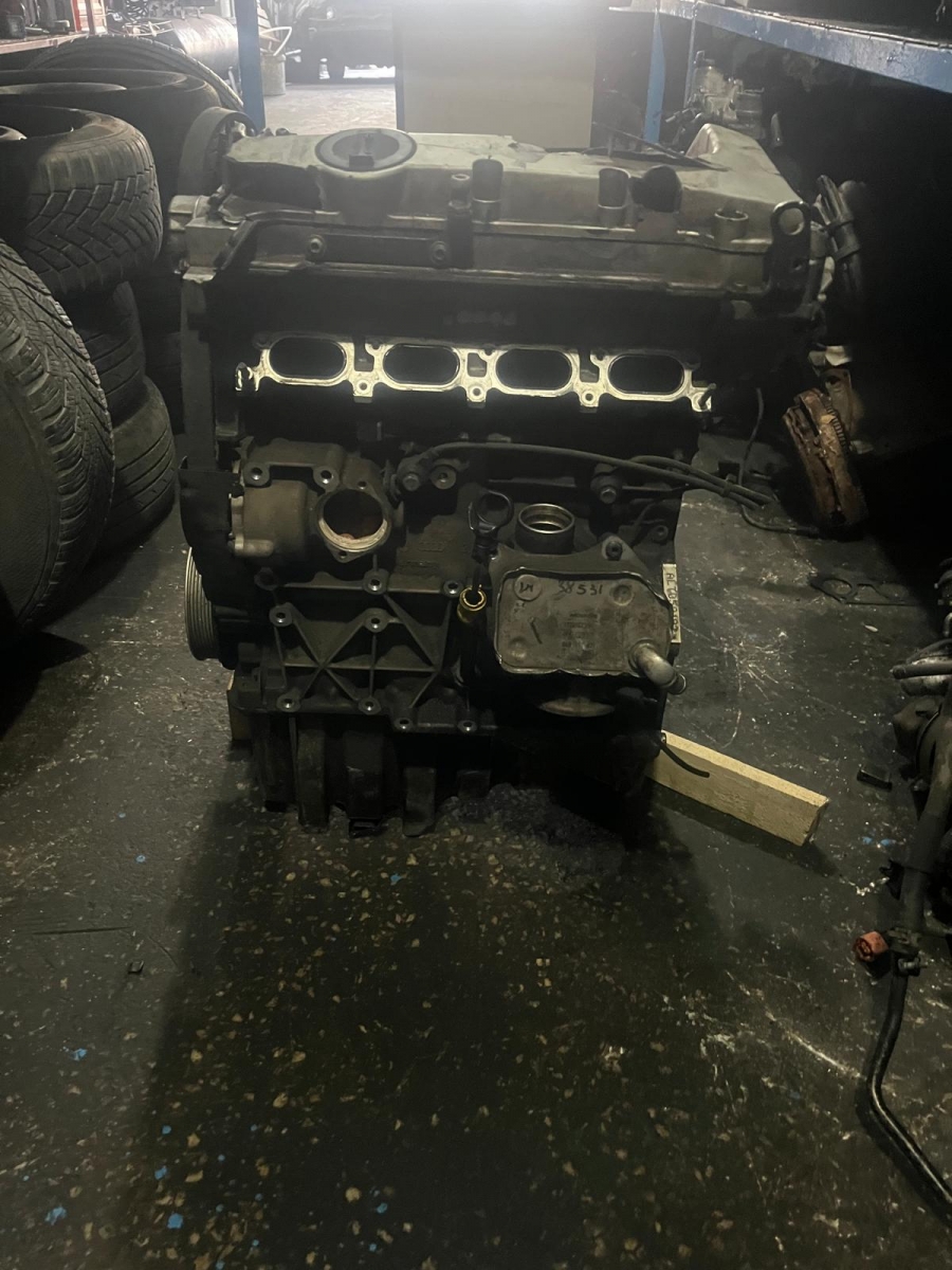 VOLKSWAGEN ALT MOTOR çıkma orjinal Bora