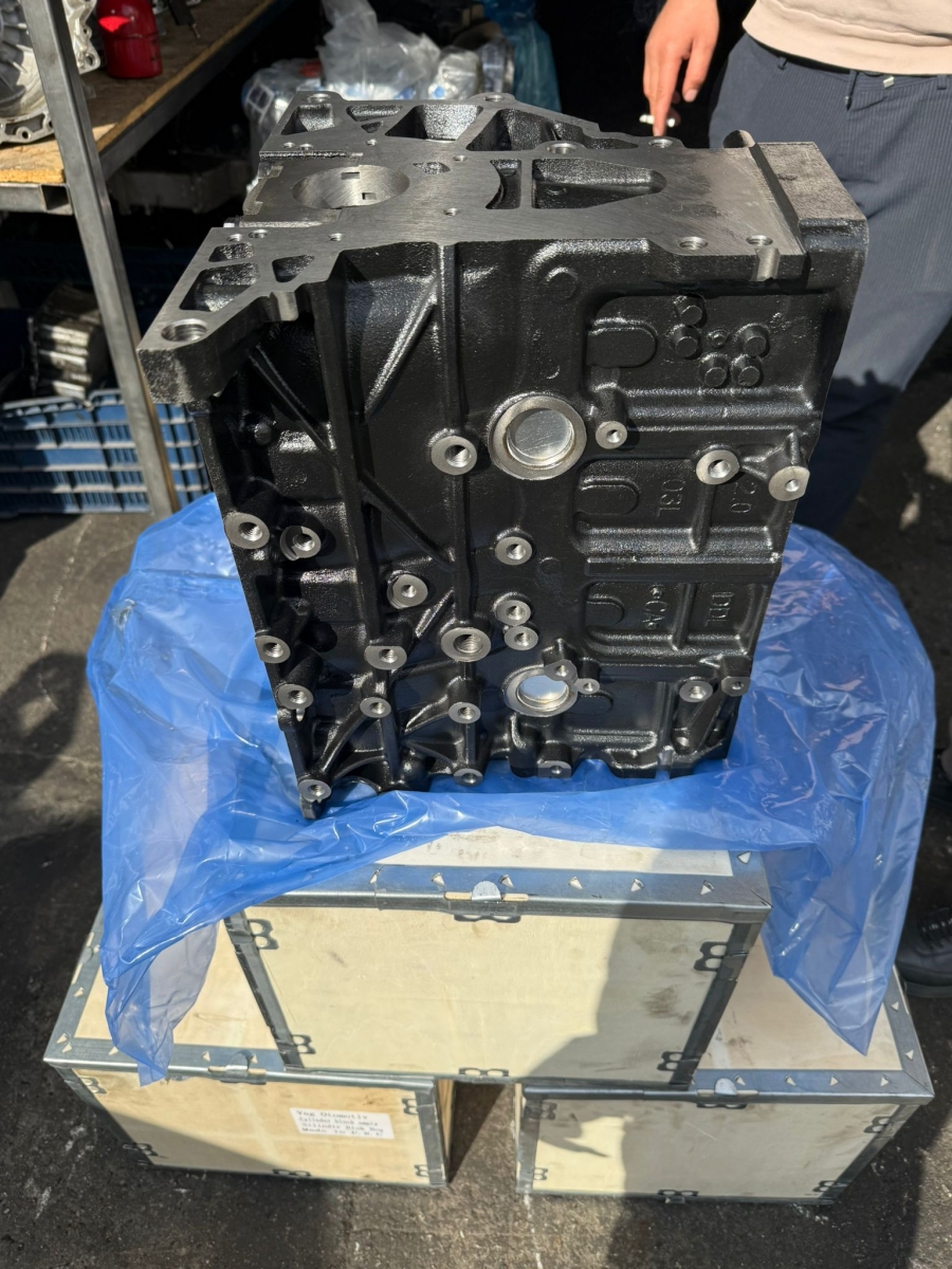 Volkswagen Crafter boş blok 03l021ca MOTOR KODU CSN CKU CKT