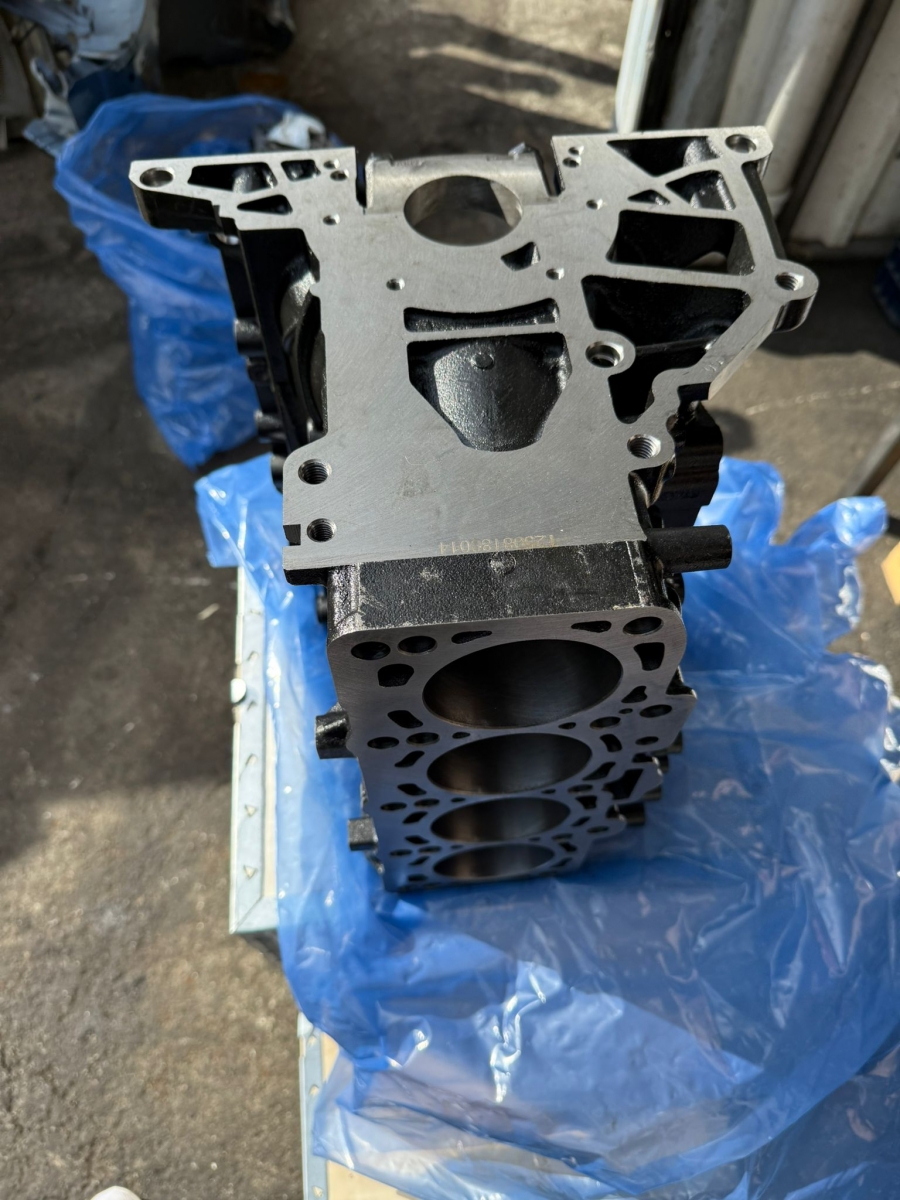 Volkswagen Crafter boş blok 03l021ca MOTOR KODU CSN CKU CKT