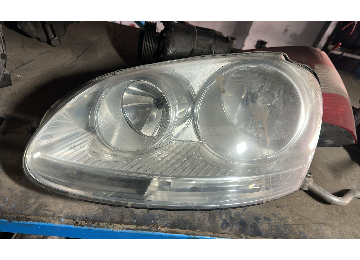 Volkswagen jetta  çıkma orijinal sol far
