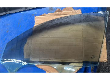 Volkswagen passat 97 20 sol ön cam çıkma orjinal
